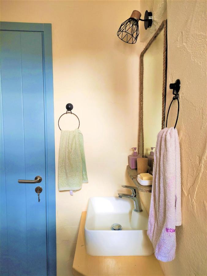 Mosaic Suites 德里奥斯 外观 照片